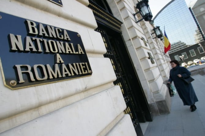 Pandemia și războiul dar și deciziile haotice ale Guvernului îi costă pe români foarte scump
