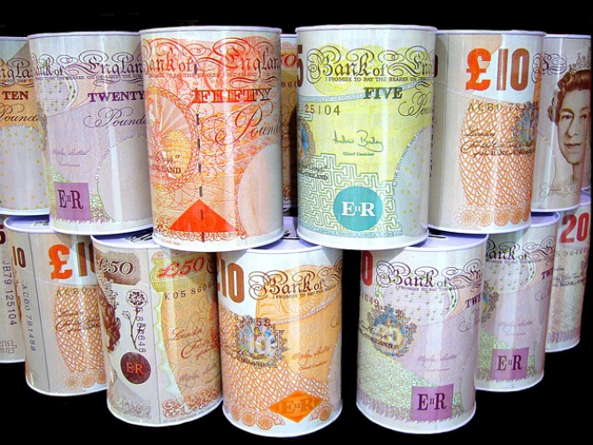 Un rezident britanic a câştigat 109,9 milioane de lire sterline la loteria EuroMillions