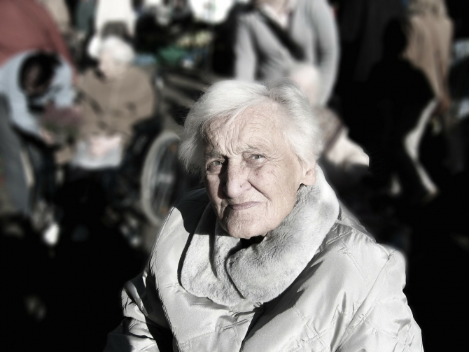 Femeile pensionate sunt mai expuse riscului de sărăcie