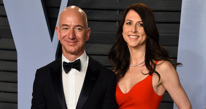Având o afacere estimată la 60 de miliarde de dolari, Mackenzie deține, în urma divorțului de Jeff Bezos, doar 4% din acțiunile Amazon.