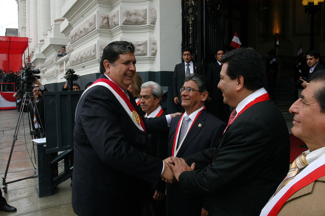 Alan Garcia, de două ori președinte al Peru
