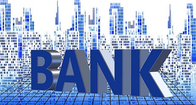 Băncile centrale au rolul lor