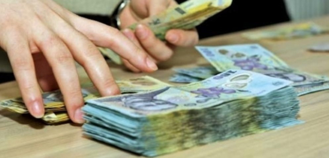 Ministerul Finanţelor a atras 90 de milioane de lei de la bănci
