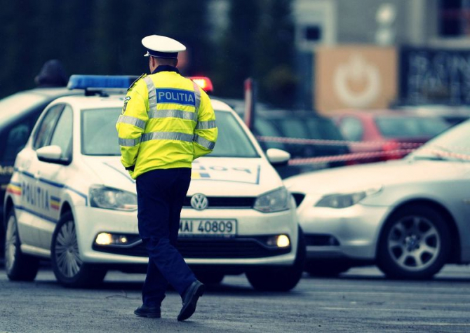 Poliția Română a oferit detalii oamenilor cu privire la transportarea cu mașina a soțului sau a soției la serviciu
