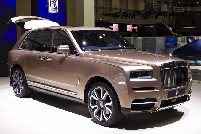 Cel mai bun an din istoria mărcii Rolls-Royce a fost 2021