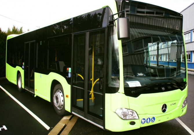 Prototipul autobuzelor hibrid care vor circula în Bucureşti va fi livrat pe 1 martie