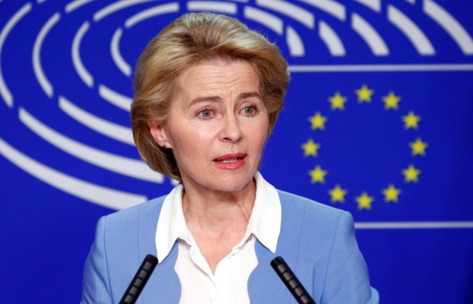 Șefa Comisiei Europene, Ursula von der Leyen, recunoaște că s-au făcut greșeli în strategia de vaccinare
