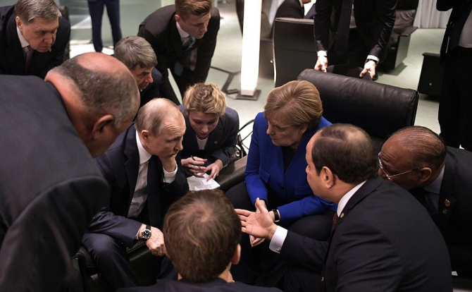 Vladimir Putin în timpul celei mai recente întâlniri cu europeni și africani pe tema libiană