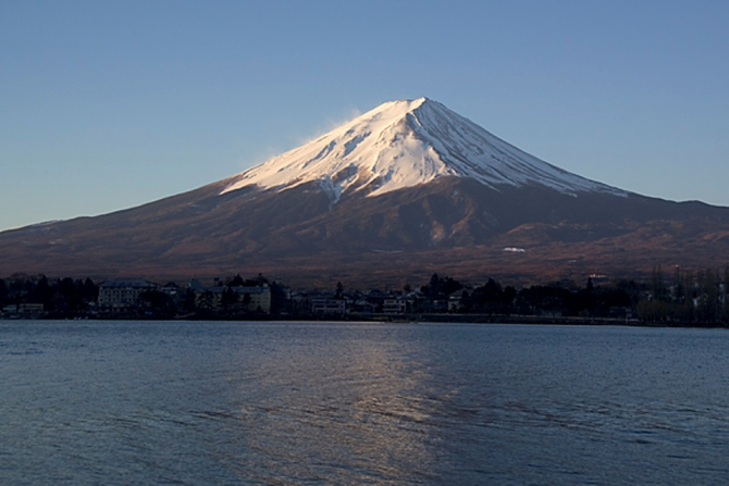 Muntele Fuji, cel mai cunoscut vulcan din Japonia, va fi închis excursioniştilor în această vară pentru a preveni răspândirea noului coronavirus