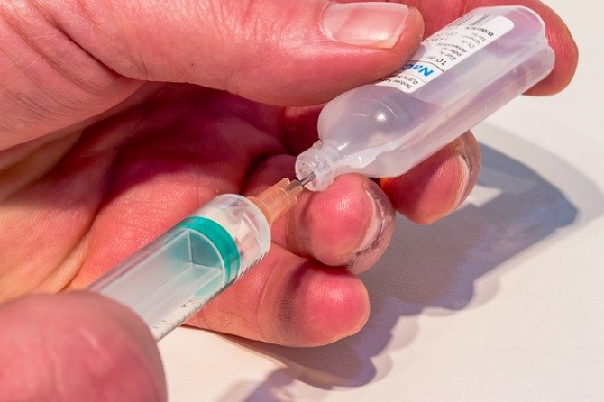 Preţul vaccinului Pfizer a sărit de la 12 euro la 19,50 euro, în Bulgaria
