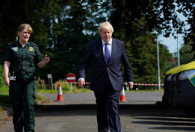 Boris Johnson: Să vorbești cu Putin este ca și cum ai negocia cu un crocodil care ți-a prins piciorul între fălci