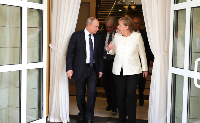 Vladimir Putin și Angela Merkel / Foto: kremlin.ru