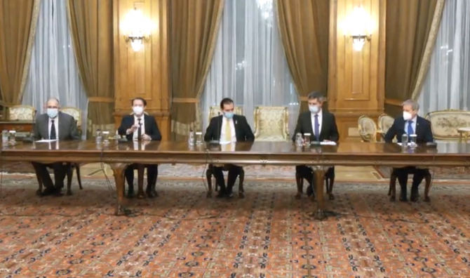 Kelemen Hunor, Florin Cîțu, Ludovic Orban, Dan Barna și Dacian Cioloș au semnat acordul de guvernare