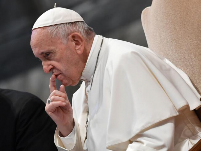 Papa Francisc își arată îngrijorarea față de avansurile inteligenței artificiale