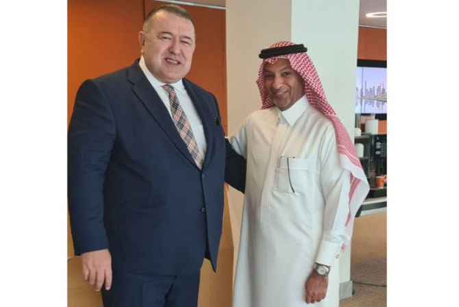 Mihai Daraban alături de vicepreședintele Camerei Internaţionale de Comerţ (ICC), Yassin S. Al-Suroor