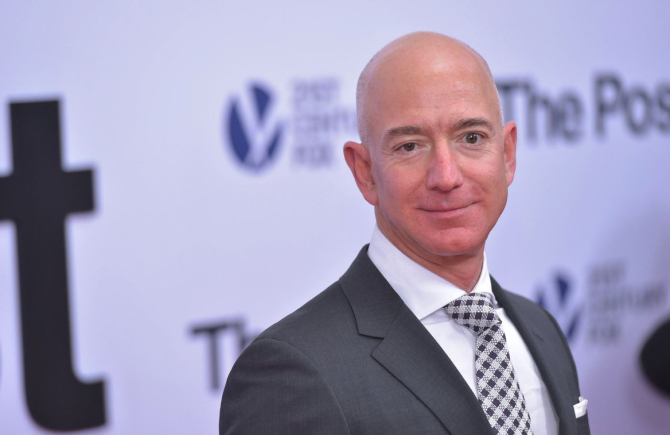 Jeff Bezos face angajări pentru noua sa firmă! Află despre ce e vorba