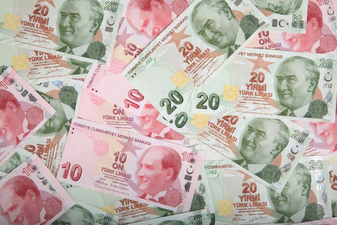 Turcia: Lira s-a depreciat pentru a treia zi consecutiv