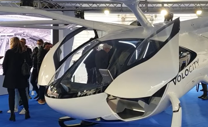 Taxiul viitorului, testat în capitala Italiei. O dronă elicopter va conecta aeroportul de centrul orașului