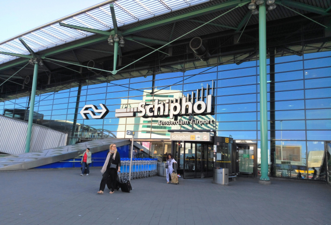 Aeroportul Schiopl din Amsterdam