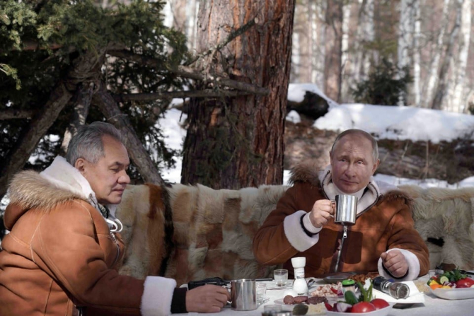 Șoigu și Putin mereu împreună în concedii 