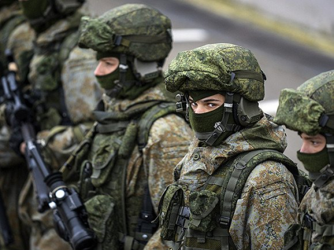 Militarii ruși, gata să intre în acțiune