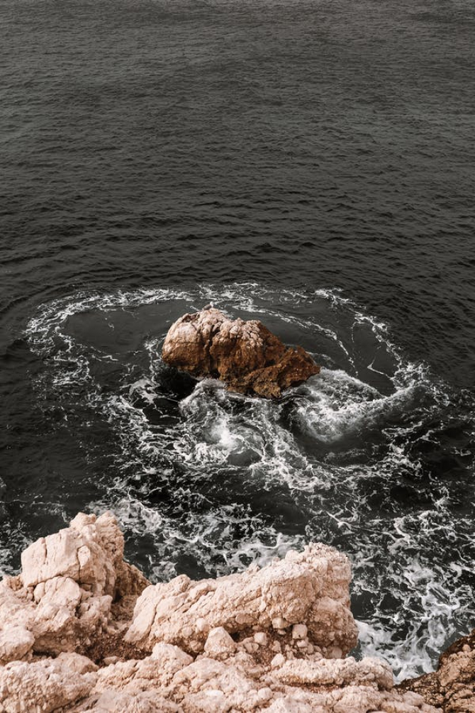 Alertă de dezastru ecologic: un vas cu o mie de tone de combustibil s-a scufundat în Marea Mediterană / FOTO: Pexels