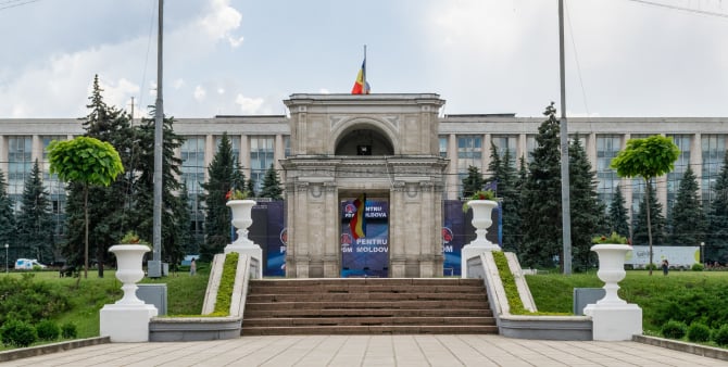 Republica Moldova a primit statutul de candidat  din partea PE