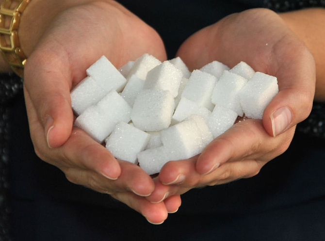 Avertisment al celui mai mare producător european de zahăr: Urmează creşteri "semnificative"