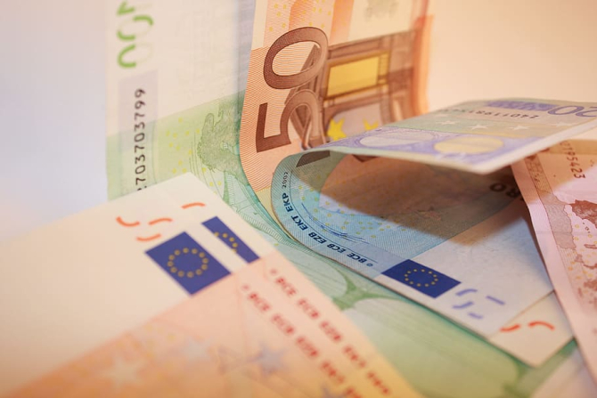 Croația poate folosi moneda Euro din 2023