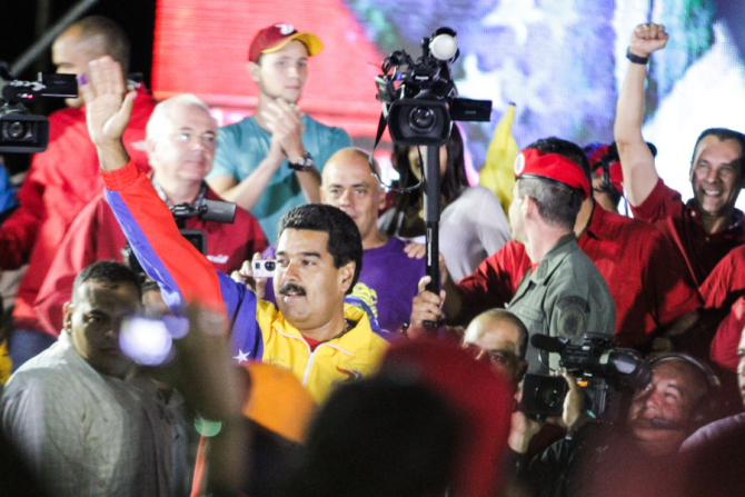 Nicolas Maduro aproape de a rămâne fără aurul stocat la Londra