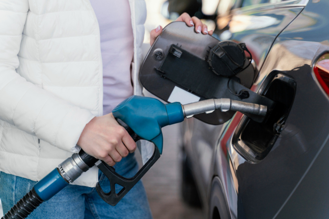 Prețul benzinei și al motorinei în România, astăzi, 30 august 2022