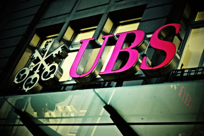 UBS va filtra executivii de la Credit Suisse / Foto: Martin Abegglen / Flickr