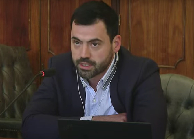 Stefan Bușnatu, prodecanul facultății de medicină ”Carol Davila”