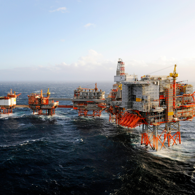 Norvegia își asumă rolul de furnizor de petrol și gaze pentru Europa