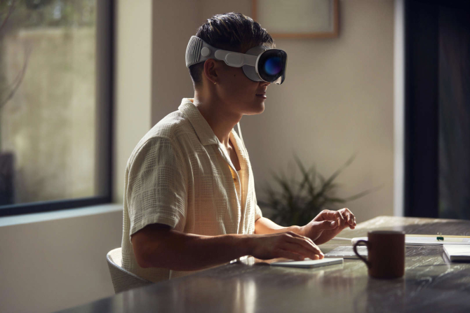 Ochelari de realitate augmentată de la Apple