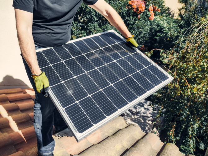 Fondurile programului Casa Verde Fotovoltaice s-au epuizat rapid. Ce ar trebui să știe viitorii prosumatori?