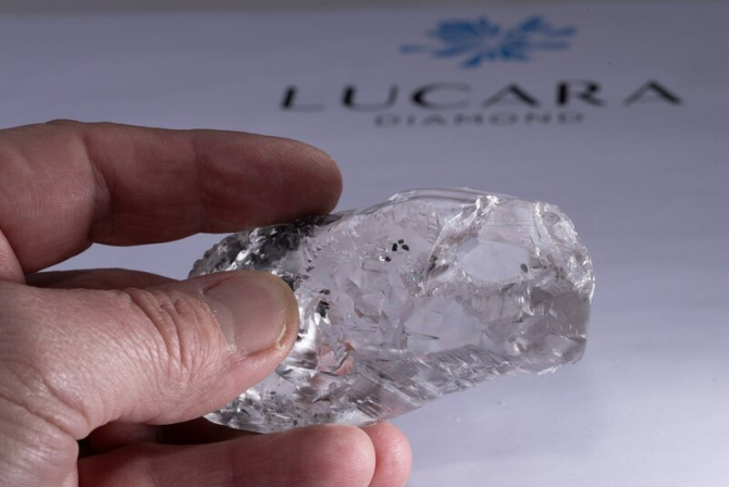 Al patrulea diamant uriaș descoperit în mina  Karowe din Botswana